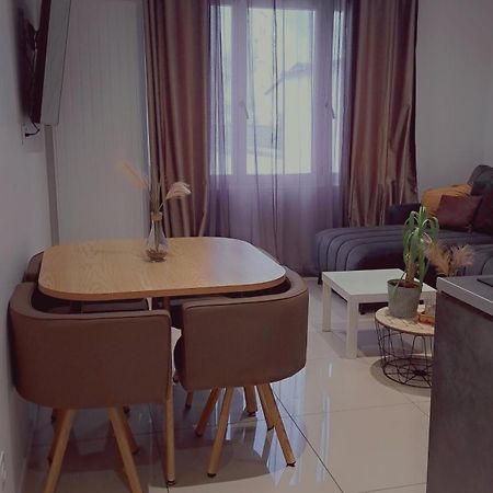 Doga Bel Appartement 1Er Etage 4 Personnes Bebe Reims Eksteriør bilde